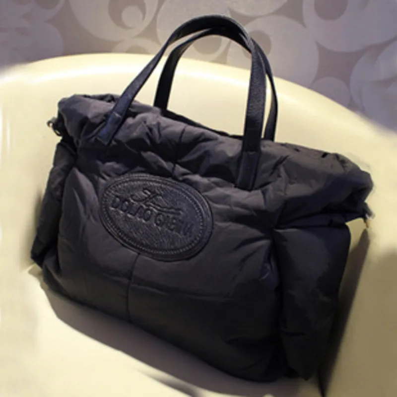 

Fashion Solid Color Single Shoulder Cotton Padded Jacket Clothes Big Capacity Down HandBag Women's Crossbody Bags For Women
