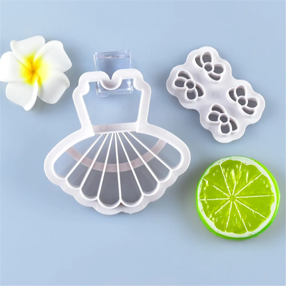 

Girl Princess Embossed Molds Acrylic Dress Fondant Stamp Sugar Craft Cookies Embosser Cake Cutter DIY Decor Tools