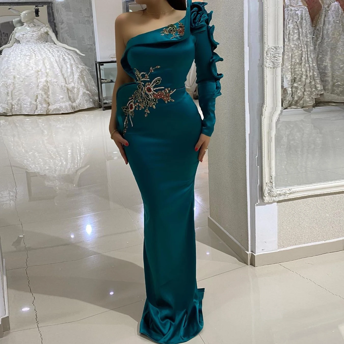 

Женское вечернее платье-русалка, Элегантное Атласное длинное платье на одно плечо с длинными рукавами и аппликацией, платье для выпускного ...