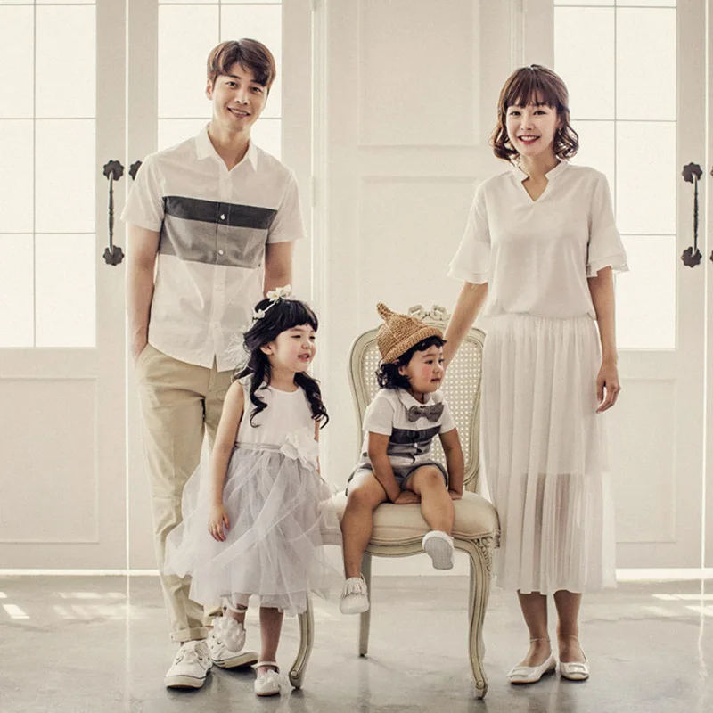 

Summer Family Matching Outfits Mother Dresses Sets 2PCS Daughter Dress Father Son Tshirts Shirt Family Vacation Fashion Clothes