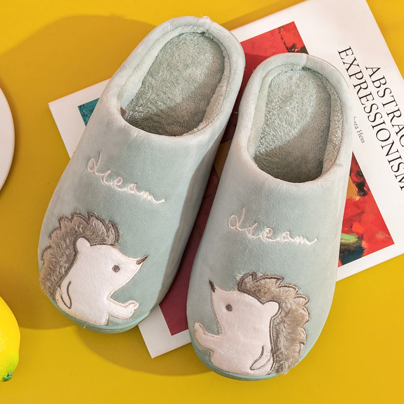 

Women Men Winter Warm Fur Slippers Slide Sandals Cartoon Hedgehog Thick Soft Sole Ladies Boys Girls Home Indoor Cotton Shoes