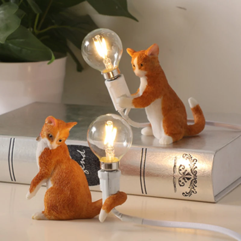 Nordic Style Creative Animal Table Lamp Mini Cat Lamp Modern Design Desk Lamp Bedside Lamp Birthday Gift Lampfor Childrens Room
