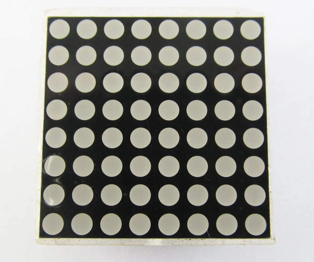 

1 шт., матрица 8x8, диаметр 3,7 мм Красный светодиодный дисплей, общий катод 1,8 в, 10 мкд, Нм