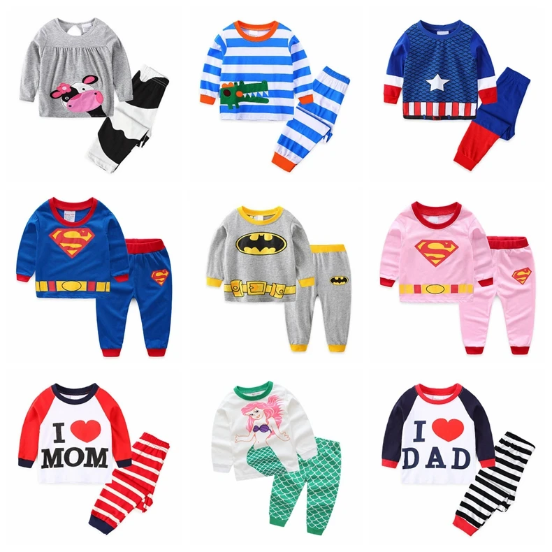 Новая одежда Детский пижамный комплект с Бэтменом одежды для детей хлопковые