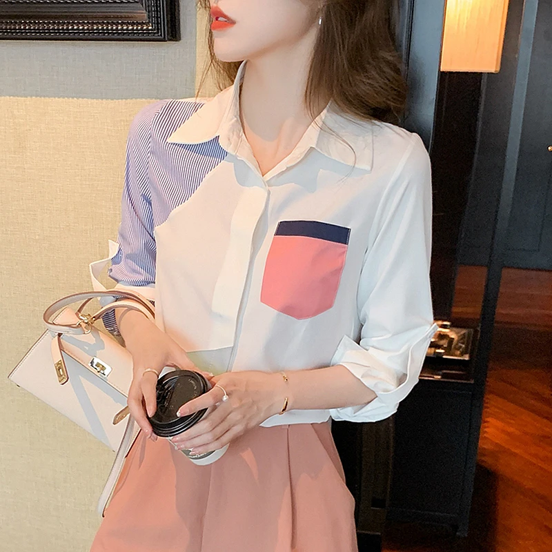 Женская рубашка в полоску с длинным рукавом и карманами