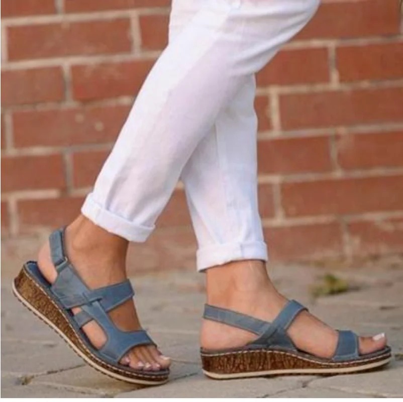 

Women's 35-43 large size sandals 2020 summer new college style low heel wedge casual sandals fashion ladies sandals footwear