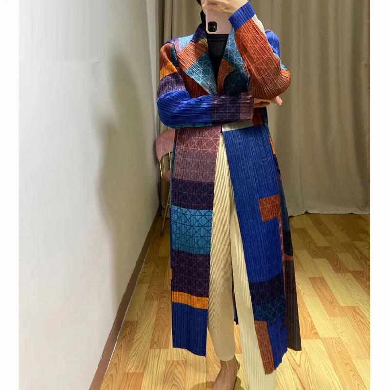 Changpleat Осень женский Тренч с принтом miyak плиссированный модный дизайн стоячий воротник длинный рукав кардиган длинные пальто