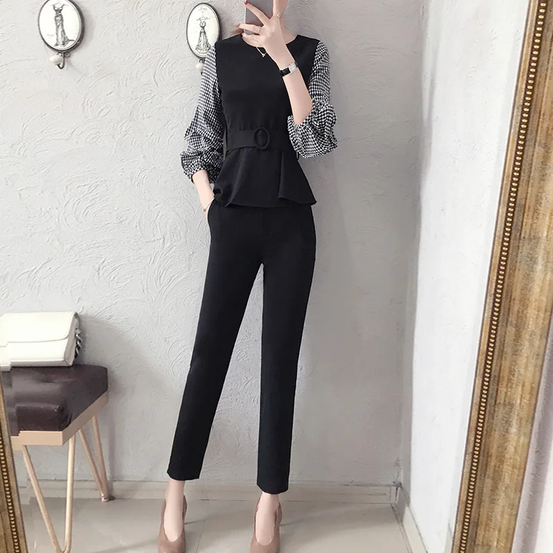 

Leisure Suit Women 2020 New Lantern Sleeve Top + Trousers Two-piece Set