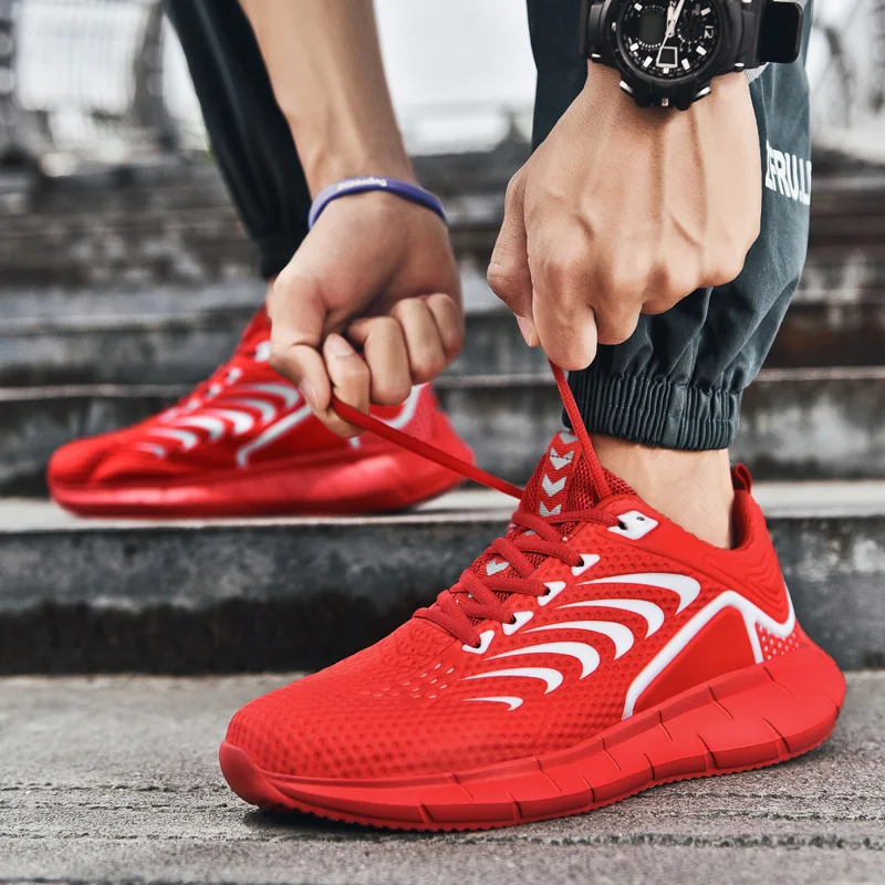 

Brand Designer Sneakers Men 2021 Fashion Comfortable Runnng Shoes Plus Size 39-47 Zapatillas De Deporte Lightweight Sport Shoes