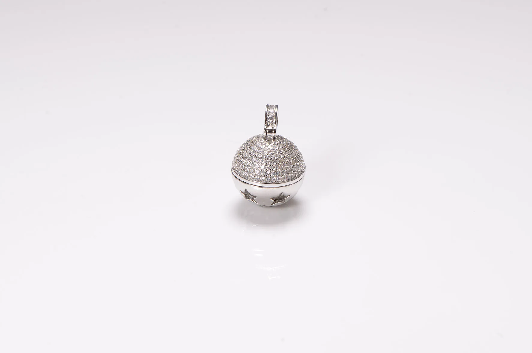 

Кулон 925 SiIver с фианитом