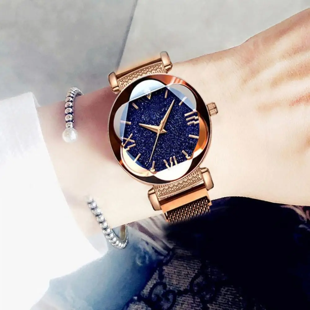 Beautiful Starry Sky Watch Magnetic Strap Round Dial Women Pointer Quartz Wristwatch for Dating