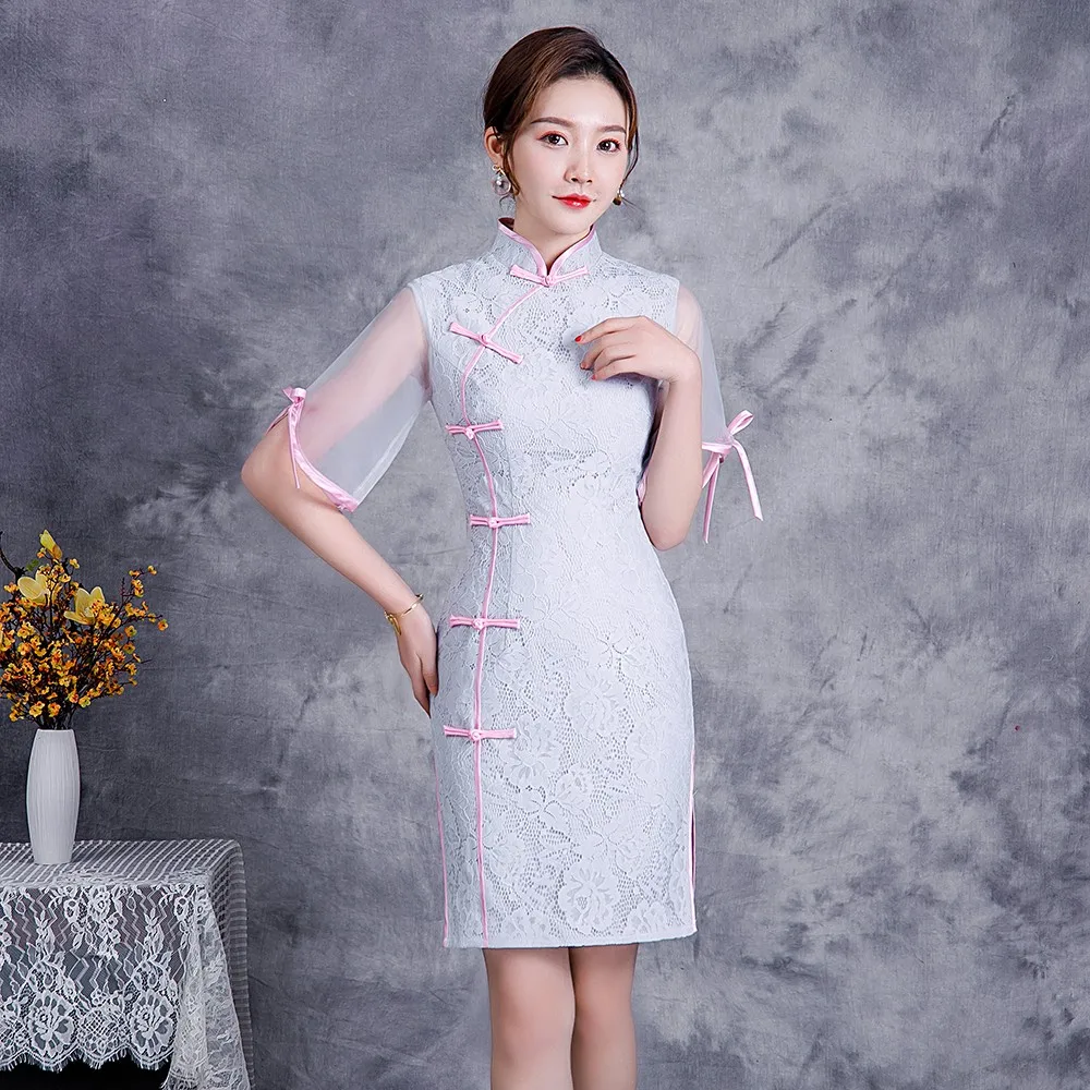 

Slim Short Cheongsam Sexy Split Bride Wedding Dress Temperament Chinese Dress Embroidery Hostess Dress Qipao Formal Dress