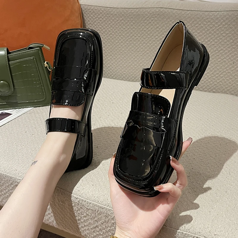 

Shoes Woman Flats Casual Female Sneakers British Style Square Toe Dress New Preppy Hook & Loop Fretwork Solid Mary Janes Basic L