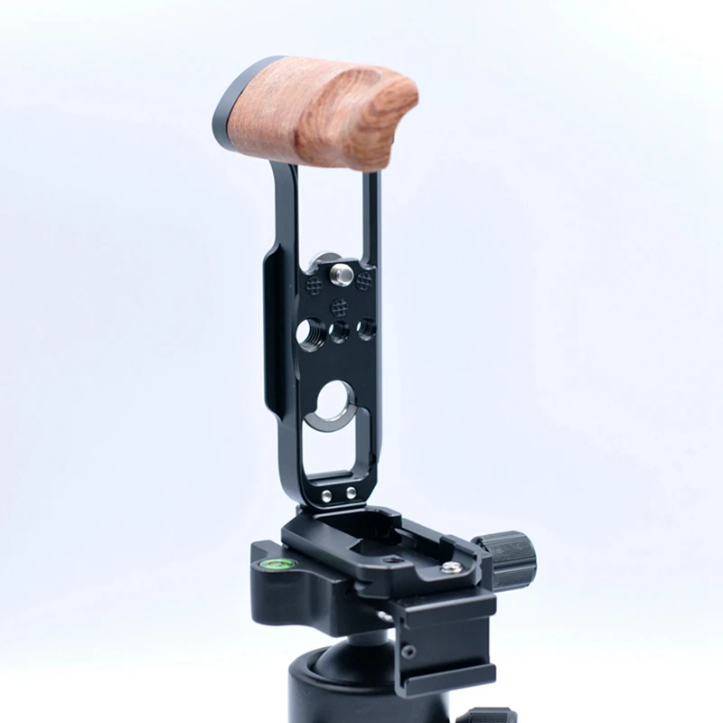 

Quick Release L Plate for Fuji X-A7 Wooden Hand-Held Bracket Quick Release Plate with Hot Shoe Seat for Fujifilm X-A7