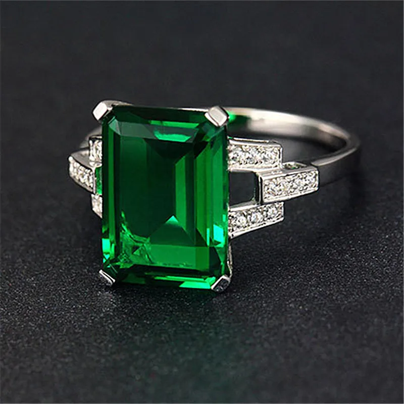 

Vintage Male Female Green Crystal Jewelry Dainty Silver Color Wedding Rings For Women Men Charm Square Zircon Engagement Ring