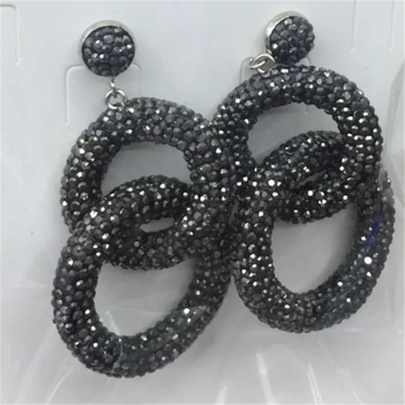 Лидер продаж; Черные ботинки; Сверкающие стразы Twrist пересечены и соединены круглые разъемы для пряжек очаровательные Висячие женские серьг...