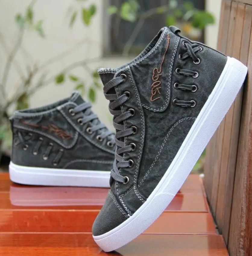 

2021 Men Casual Flat Shoes Summer Breathable Light Men's High Top Cavans Sneakers Walking Shoes
