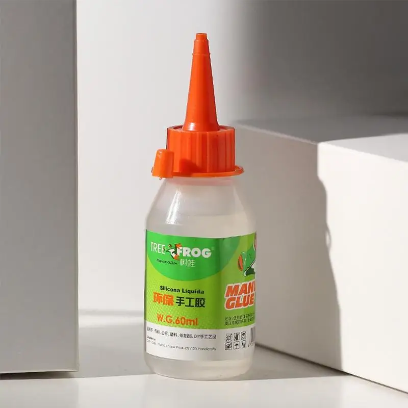 

Жидкий клей 20 мл, спиртовые клеи, текстильные клеи, канцелярские принадлежности, офисные и школьные принадлежности