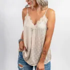 Майка женская атласная в горошек, модный кружевной топ с лямкой на шее, пикантная Дамская кофта с V-образным вырезом, летняя Клубная одежда