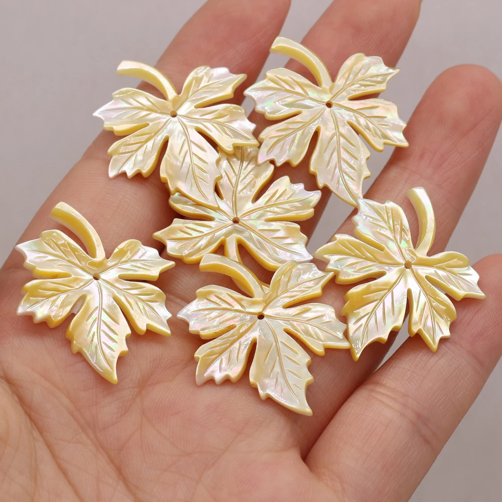 

1 PCS Natural Freshwater Shell Yellow Maple Leaf Shape Pendant Beads Exquisite Jewelry DIY Necklace Earring Accessories 25x30mm