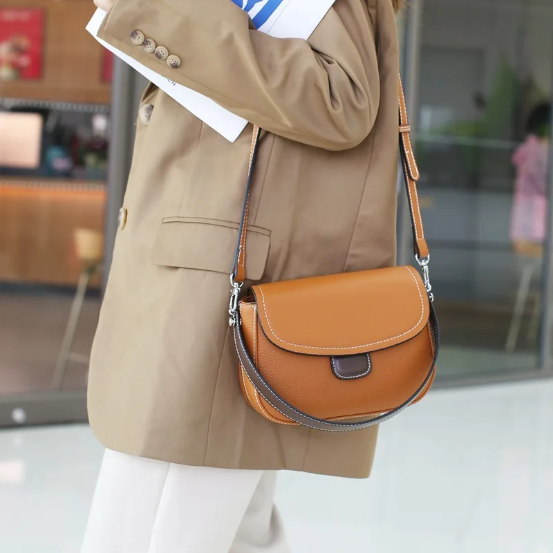 

2022 New Fashion Genuine Leather Handbags Women Real Cowhide Shoulder Messenger Bags Elegant Ladies Small Flap Crossbody Bag