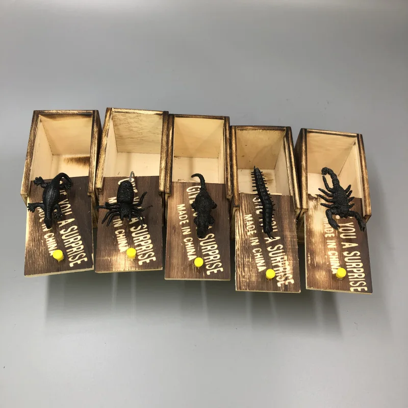 Горячая забавная пугающая коробка деревянная розыгрыш паук скрытый в чехле