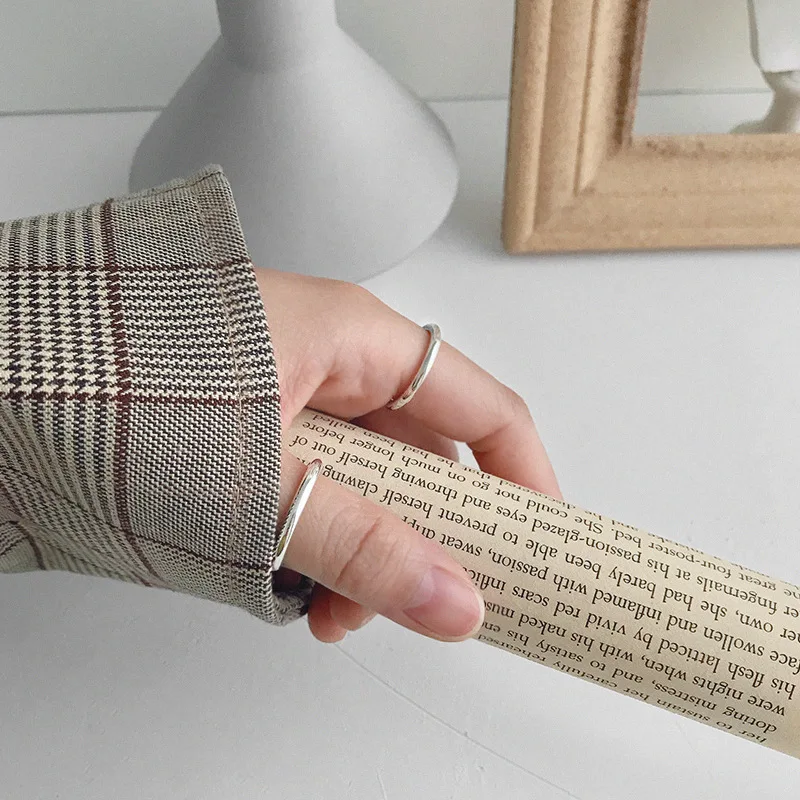 

Женское гладкое кольцо ручной работы, Корейская версия ювелирных изделий из стерлингового серебра S990 пробы с простой апертурой и круглыми ...