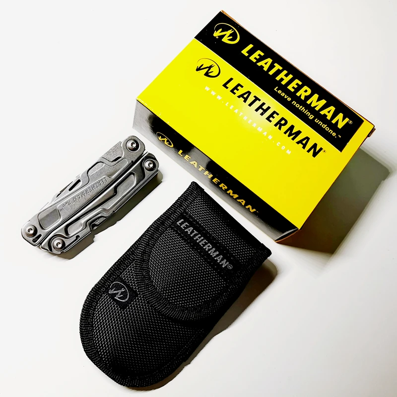 Многофункциональный инструмент LEATHERMAN Rev нержавеющая сталь с нейлоновым