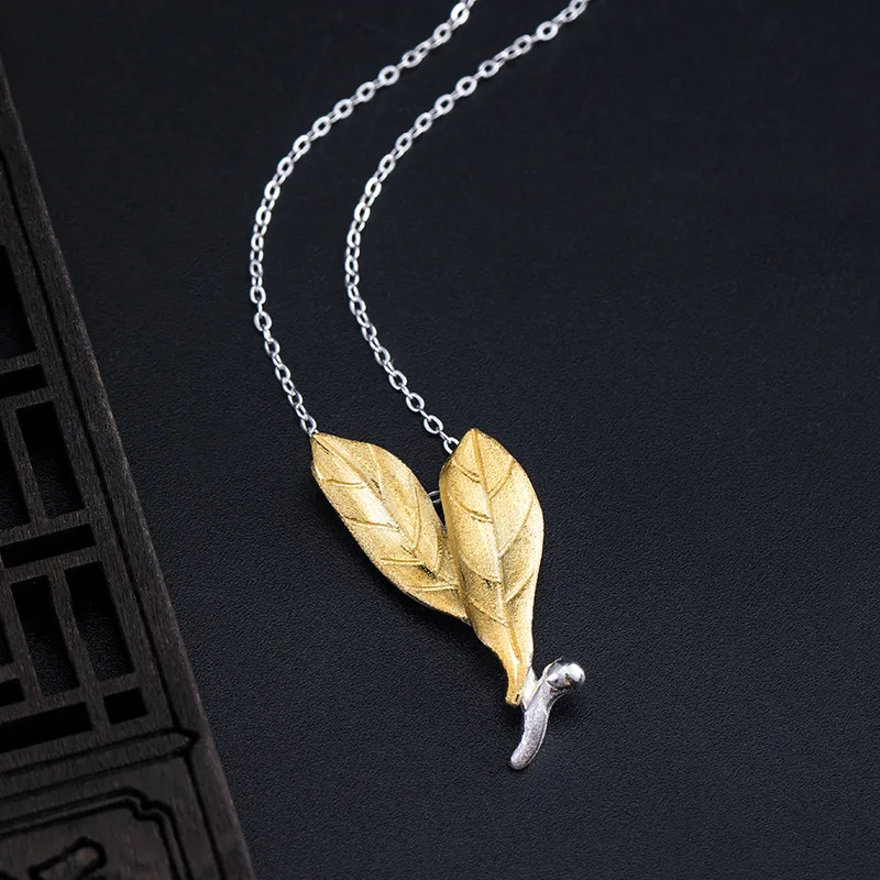 

S925 Sterling Silver Gold Autumn Fallen Leaves Necklace Trendy Palace Retro Temperament Double Leaf Short Clavicle Chain
