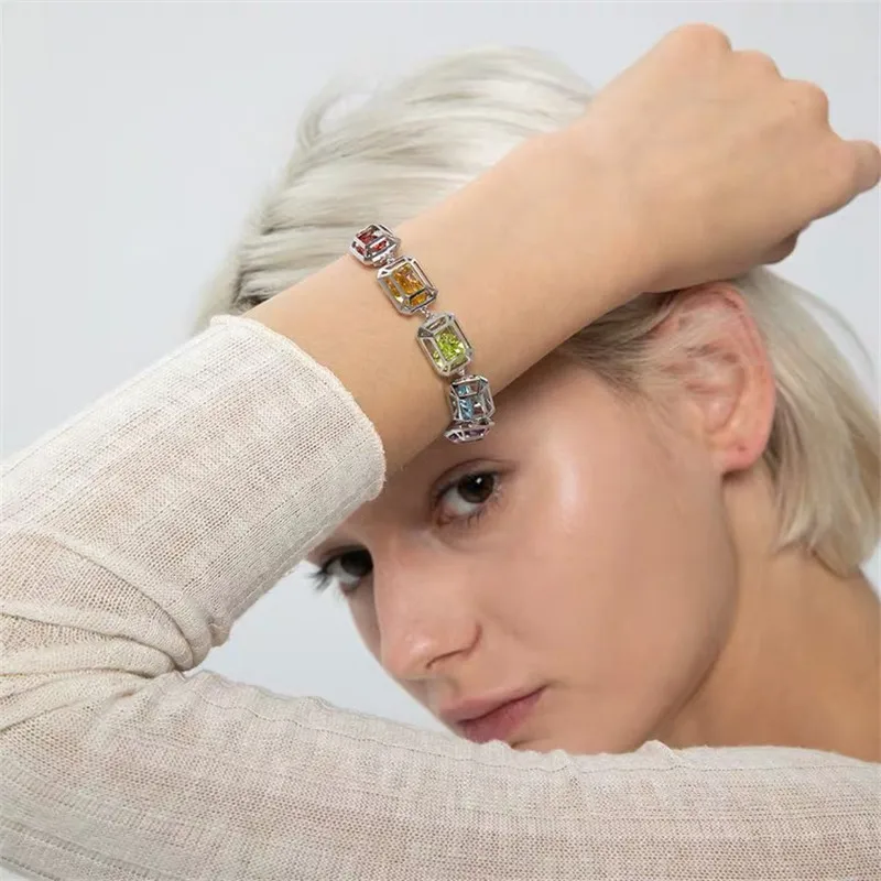 

SexMara 20FW Punk Earring Design 18K Gold-plated Hollow Out Advanced Gemstone Cool Earrings For Women Girls Party Jewelry