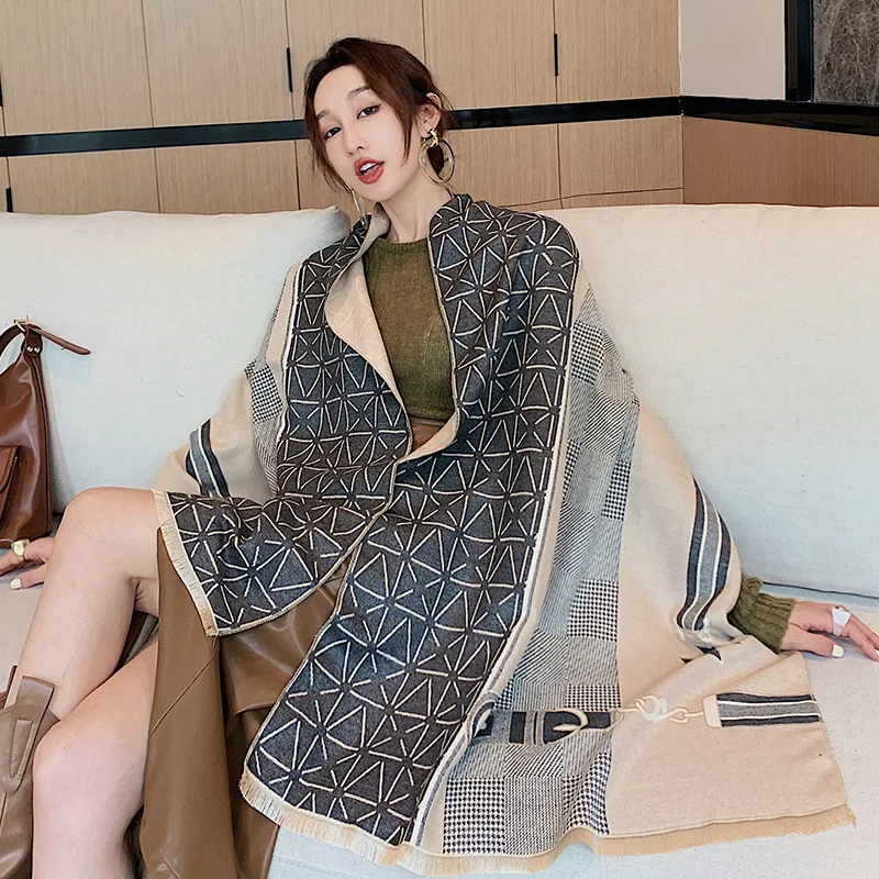 

2020 Cashmere Plaid Scarf Women Warm Winter Pashmina Foulard Shawls Female Wool Blanket Scarves Stoles Bufandas Ladies