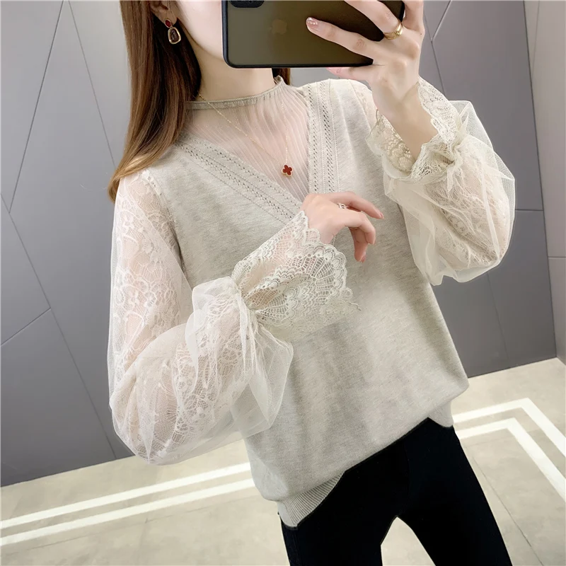 

2021 Top Fashion New Room 197662, No. 1 In 3 】 To Film Splicing Gauze Round Collar of Spring Bud Silk Knitwear 48