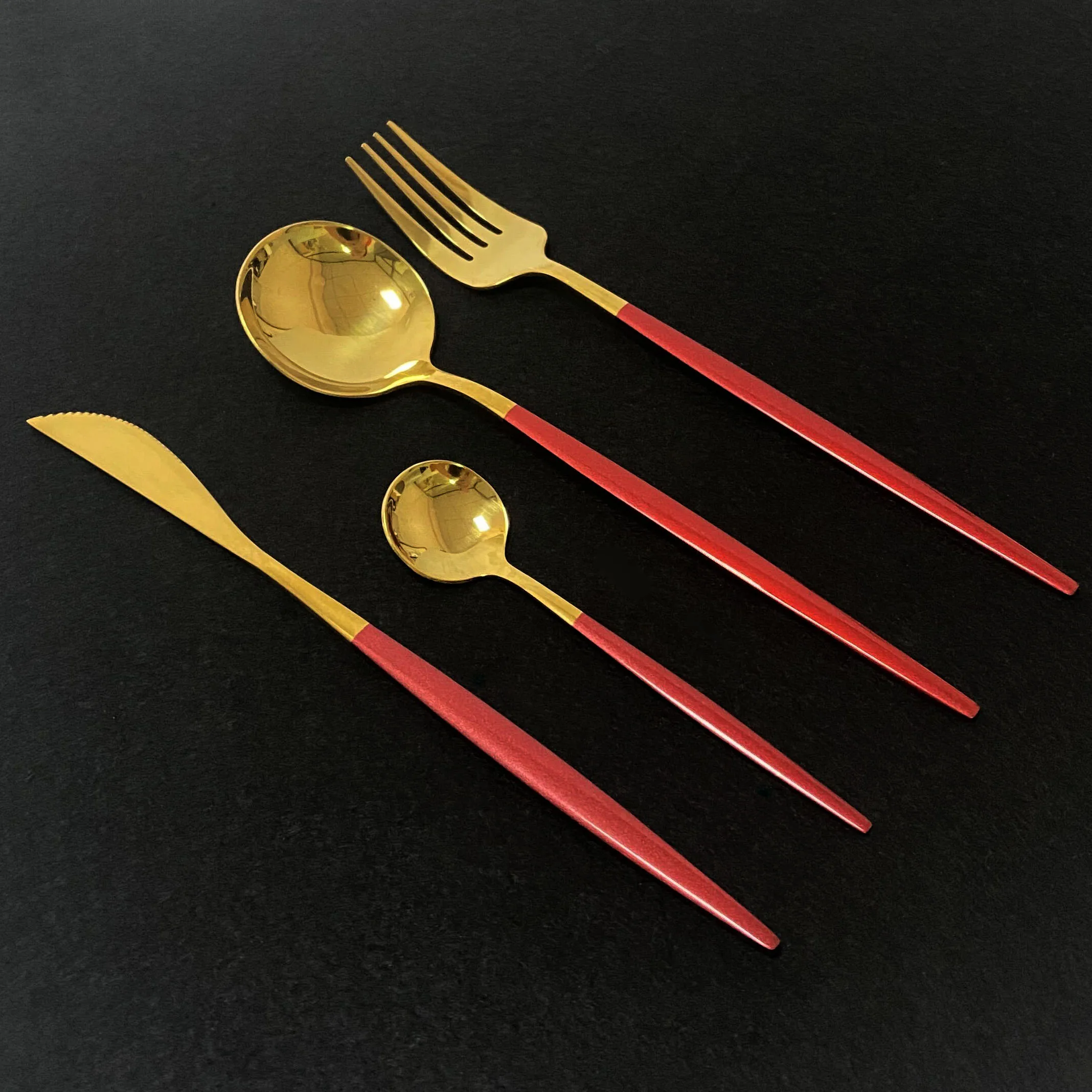 24 шт. набор столовых приборов класса люкс серебряный лак с красной ручкой