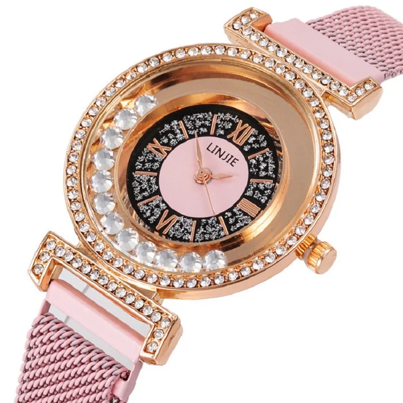 

European Hot Style Ladies Watches Fashion Magnet Strap Quicksand Water Diamond Women Quartz Watch Disc Wristwatch Montre Femme