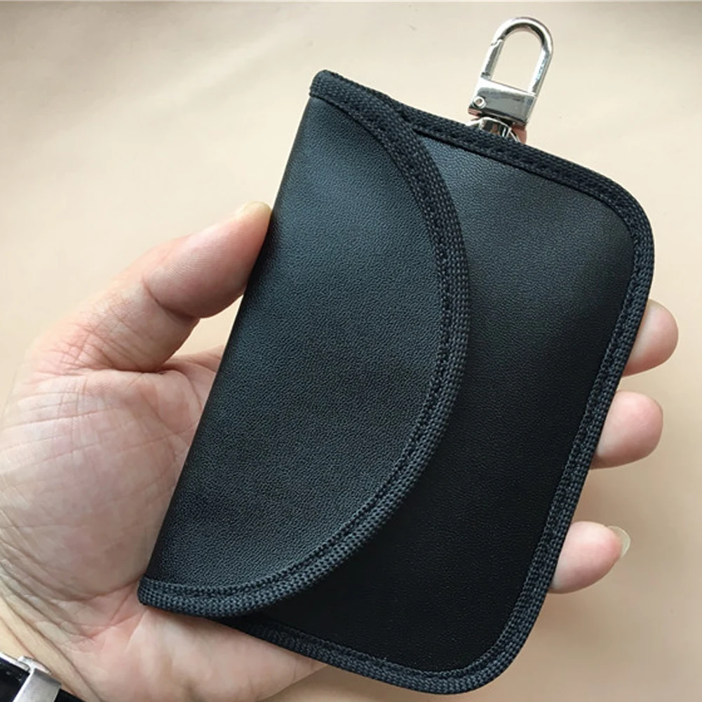 

2021 Signal Blocking Bag Key Fob Bag RFID Signal Shielding Anti-Theft Keyless Entry Car Key Protector Keys Cases Portable bags