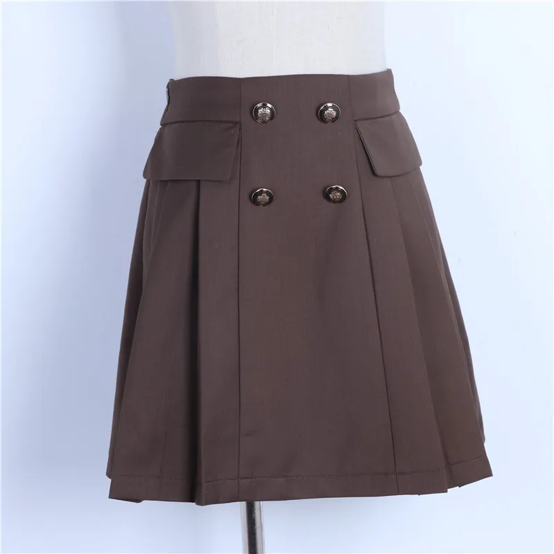 

This issue of woolen palace recommends shag woolen suit + brownie half skirt