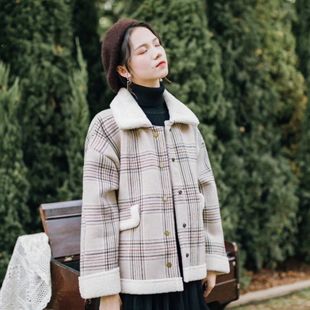 

2021 Autumn Winter Jacket Fashion Womens New Plaid Lapel Single Breasted Long Sleeve Thicken Lambswool Casual Simplicity Women