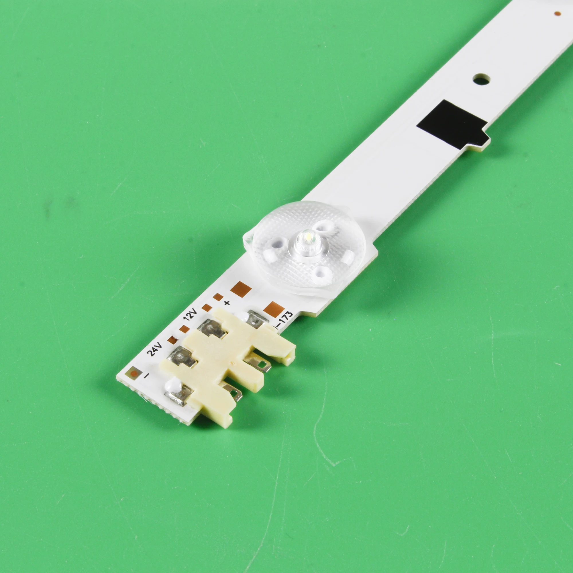 Новая светодиодная лента UA32F4088AR CY HF320AGEV3H UE32F5000 UA32F4000AR 650 svs32h светодиодный s мм