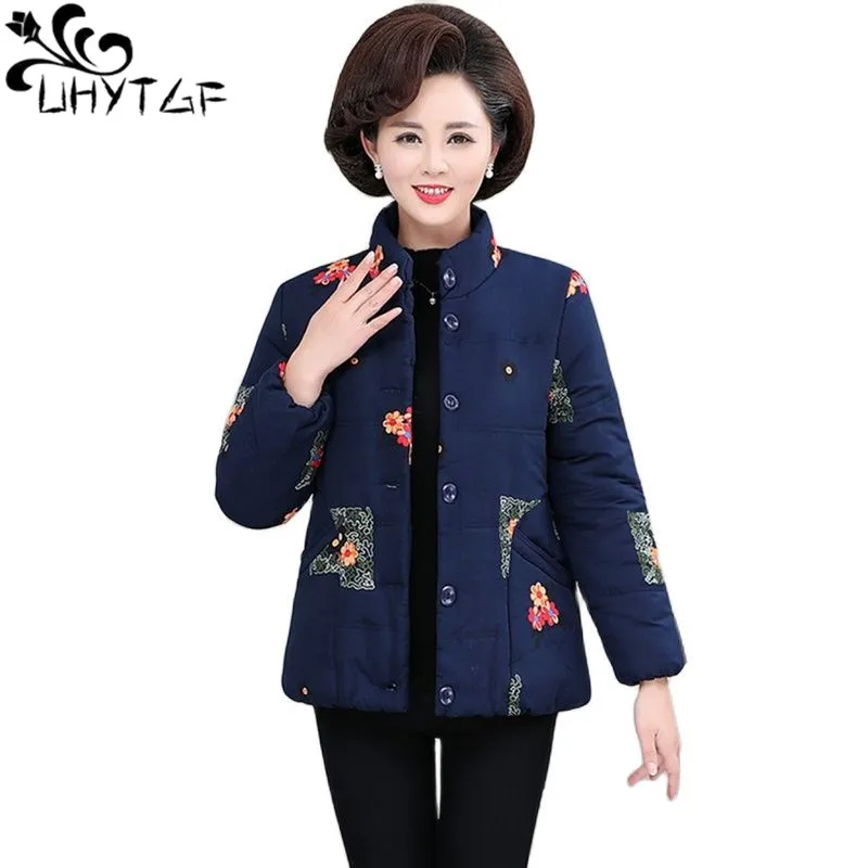 UHYTGF Winter Cotton Coat Women Fashion Print Thicken Warm Parker Coat Female Casual Mom Short Jacket 5XL Loose Size Overcoat 29