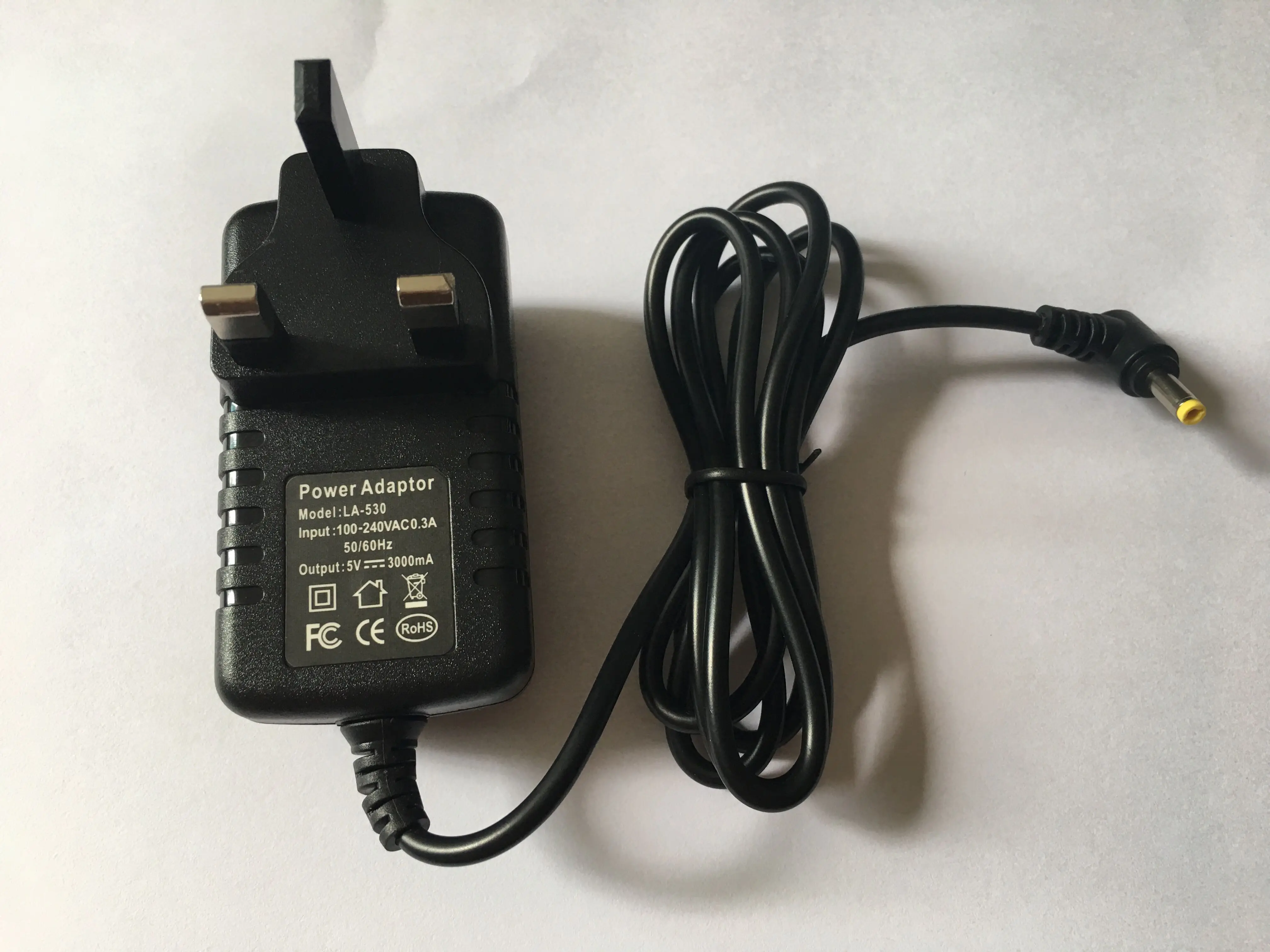 50 шт. высококачественный адаптер питания 5 в 3 А переменного тока 100-240 В