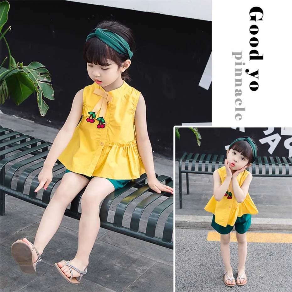 Одежда для маленьких девочек блузка с вишенками + шорты комплект одежды из 2