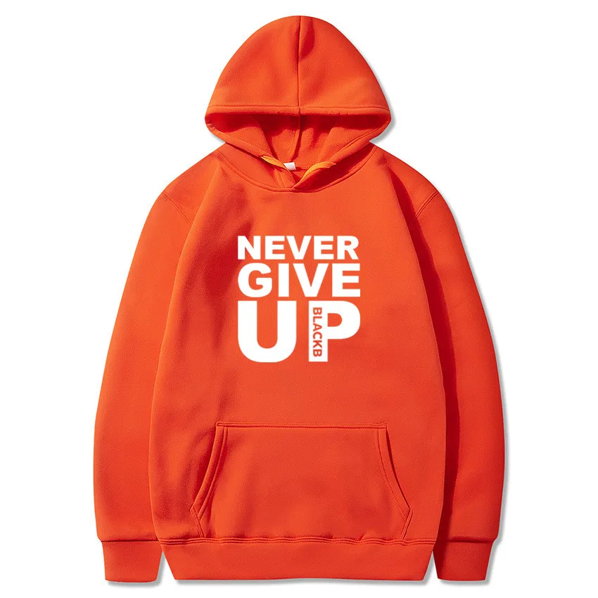 Вы никогда не будете ходить в одиночку для мужчин &quotNever Give Up&quot мужские толстовки