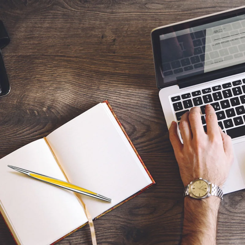 Ручка шариковая металлическая без чернил в коробке |