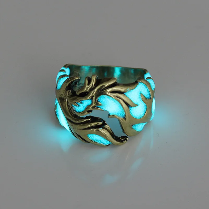 

Fashion Dragon ring Glowing In The Dark Party Fluorescent Rings For Men Gift