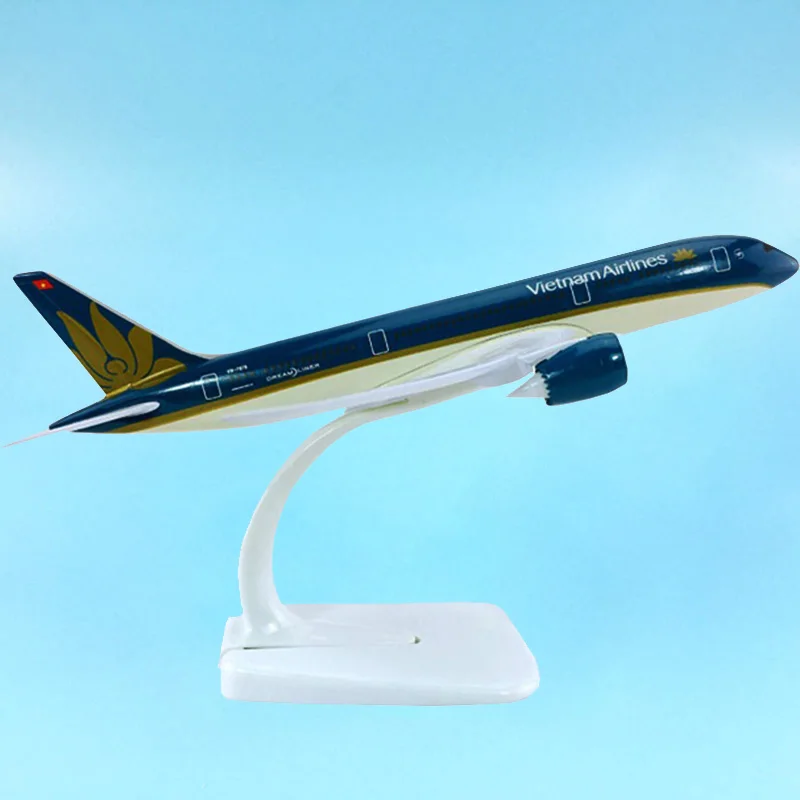 1:300 весы B787 787 литьем под давлением сплава авиационного модель 18 см Вьетнам