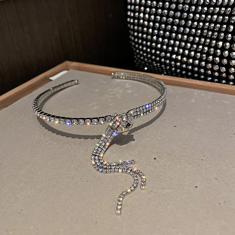 

FYUAN New Gesign Geometric Crystal Choker Necklaces for Women Long Tassel RhinestoneTorques Necklaces Statement Jewelry