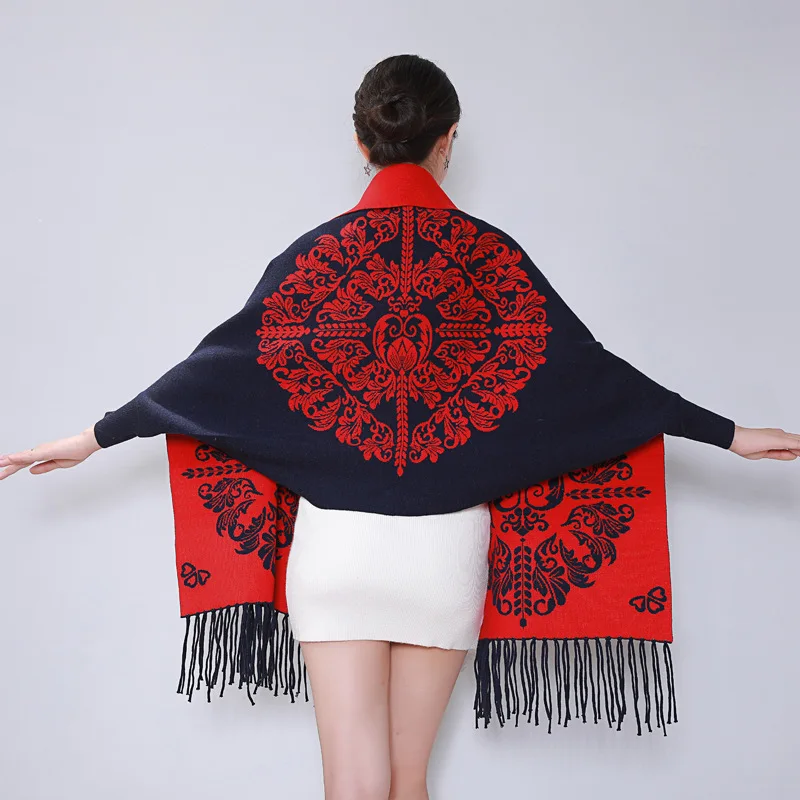 Кашемировое женское пончо в шотландскую клетку для осени и зимы |