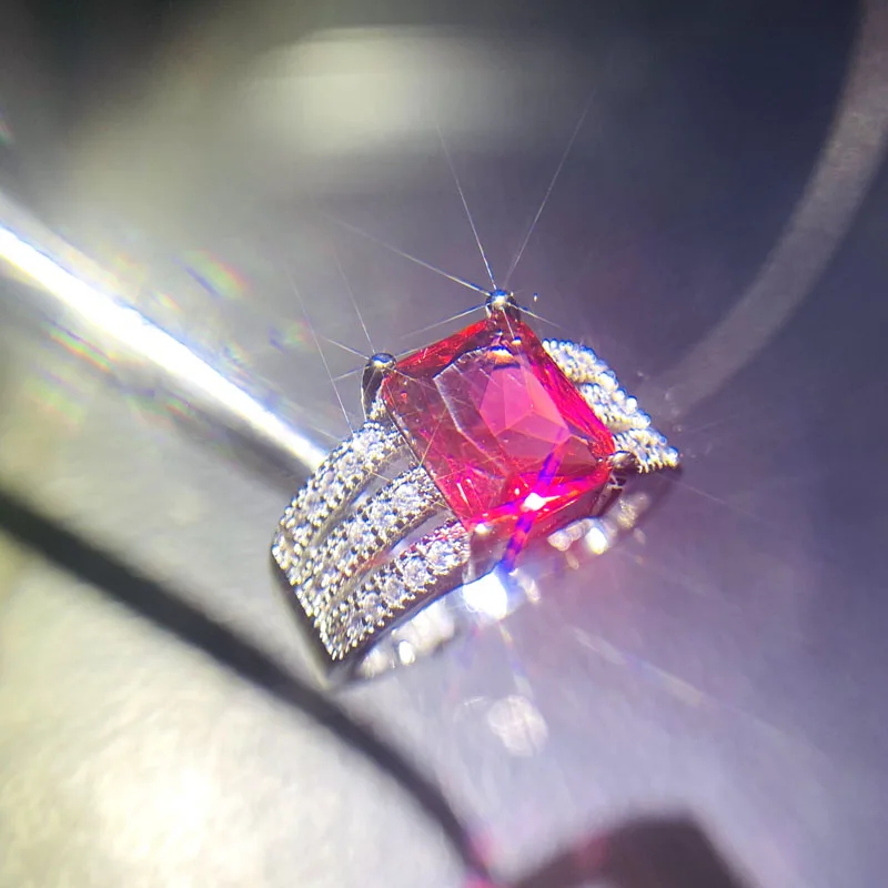 

Cute Female Girls 925 Sterling Silver Dazzling Red Square Cut Zircon Stone Promise Wedding Rings For Women Gift Anillo Bijoux