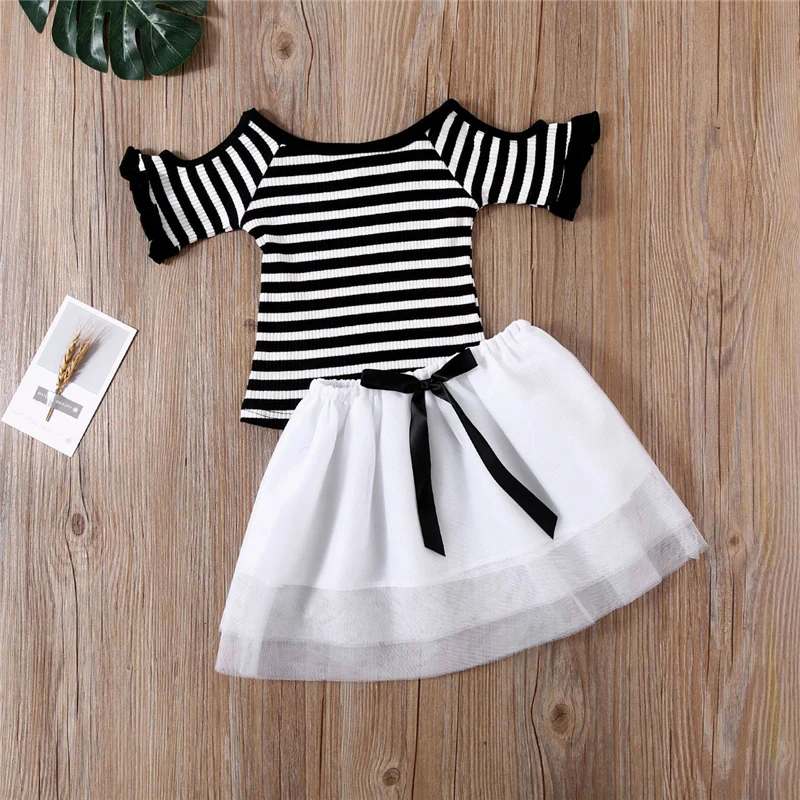 Лето 2020 одежда для маленьких девочек топ в полоску с расклешенными рукавами