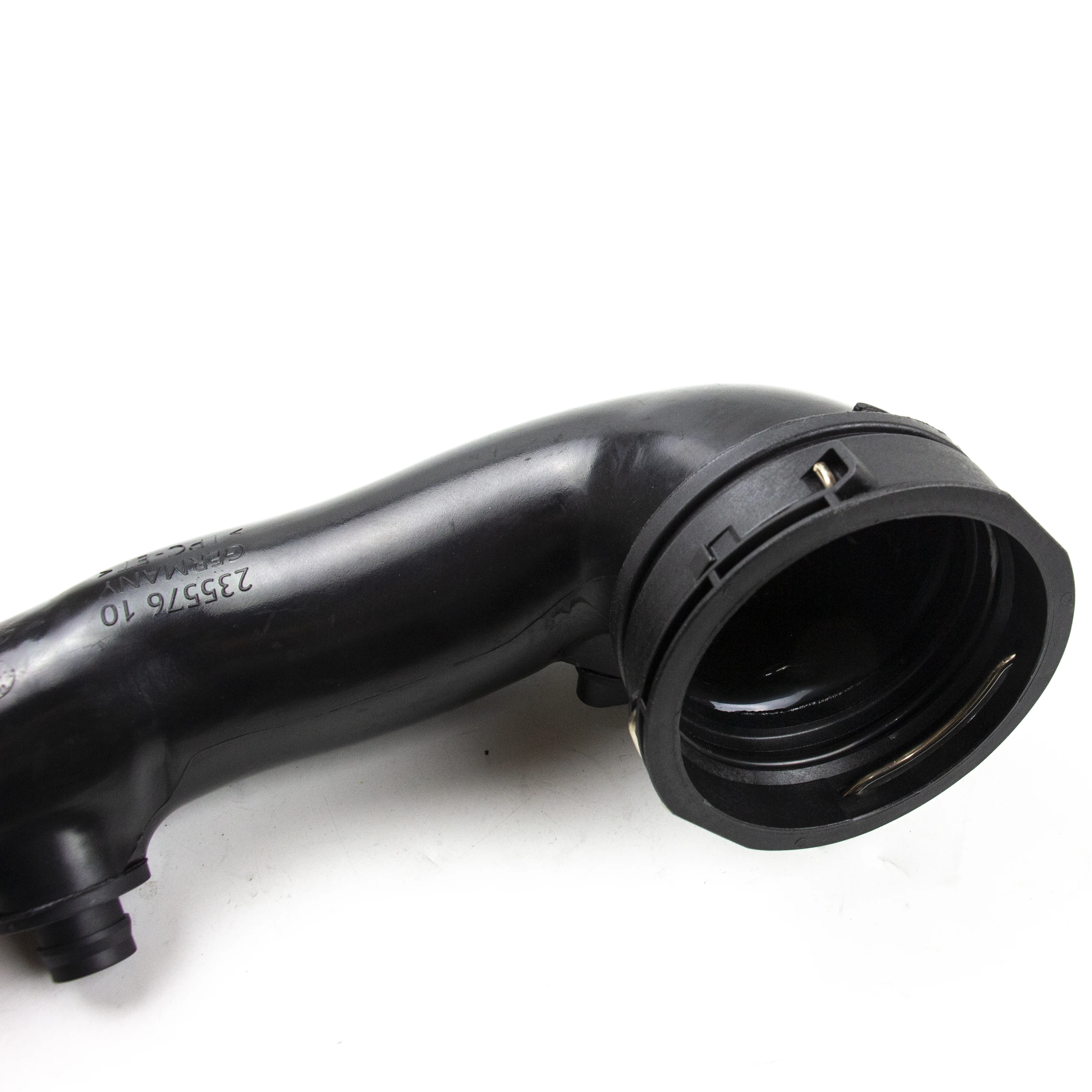 

13718626487 Air Guide Tube Pipe For BMW 5'F 18 LCI/6'/X5/X6 Water Tank Connection Water Hose Free Shipping
